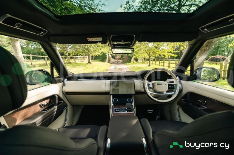 Land Rover Range Rover Серый