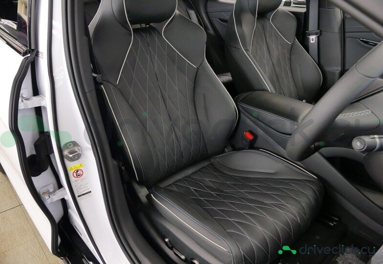BYD Seal Белый