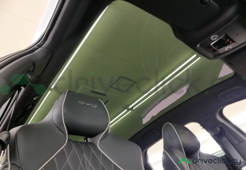 BYD Seal Белый
