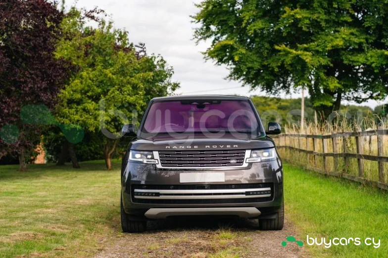 Land Rover Range Rover Серый