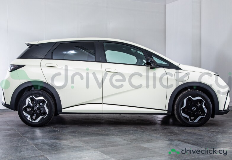 BYD Dolphin Белый