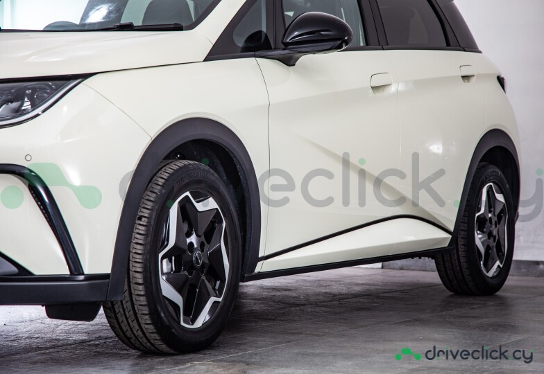 BYD Dolphin Белый