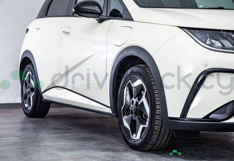 BYD Dolphin Белый