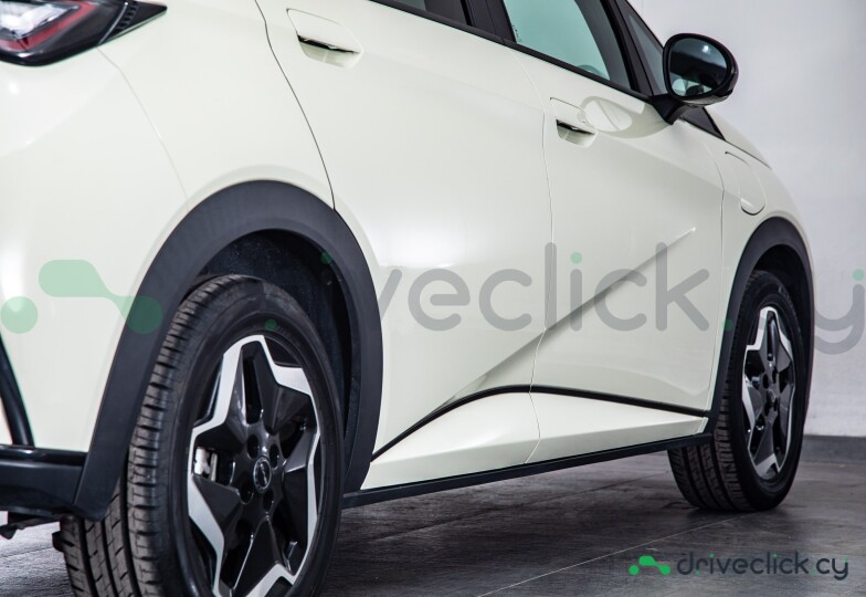 BYD Dolphin Белый