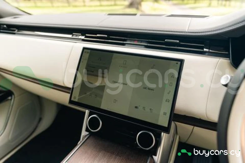 Land Rover Range Rover Серый