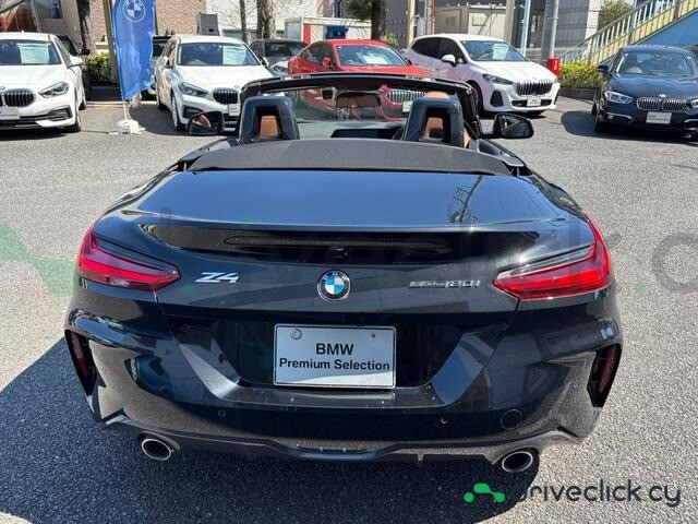 BMW Z4 Black