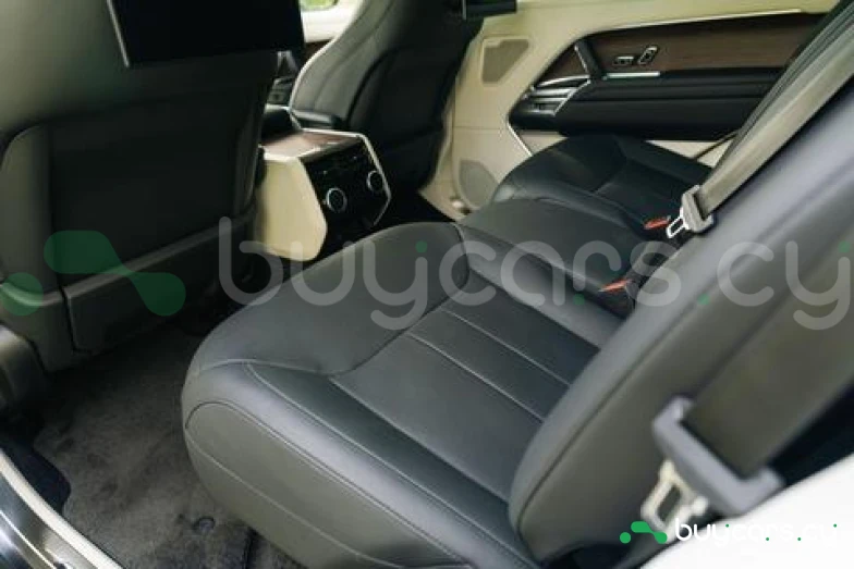 Land Rover Range Rover Серый