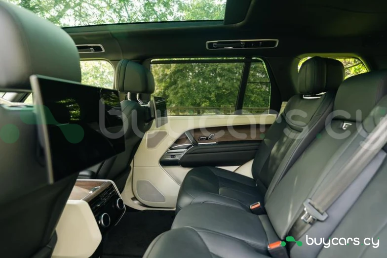 Land Rover Range Rover Серый