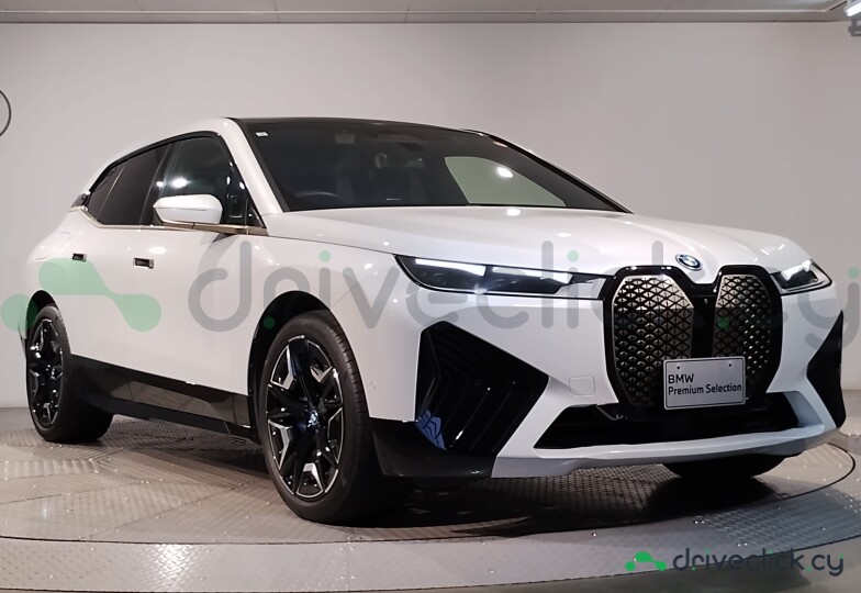 BMW iX White