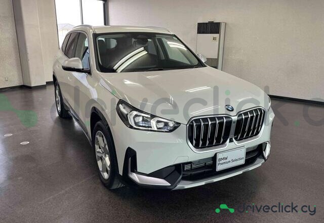 BMW X1 White