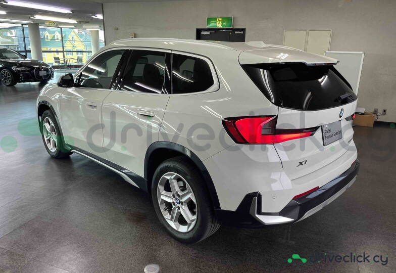 BMW X1 White