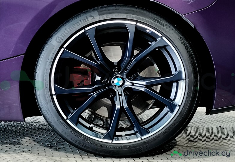BMW Z4 Purple