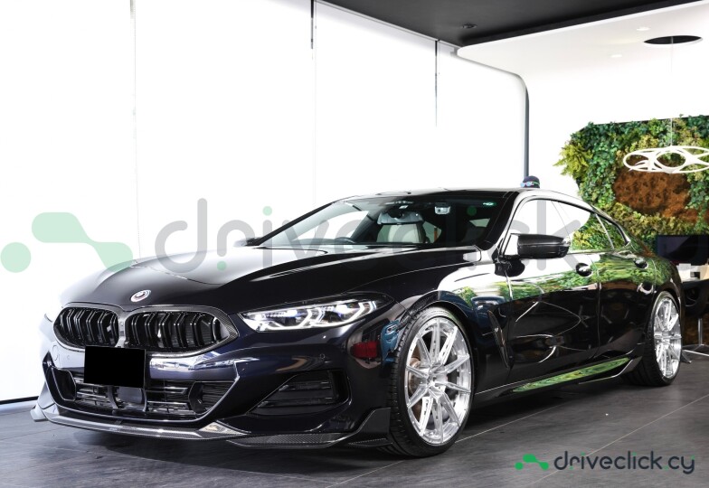 BMW 8 series Black
