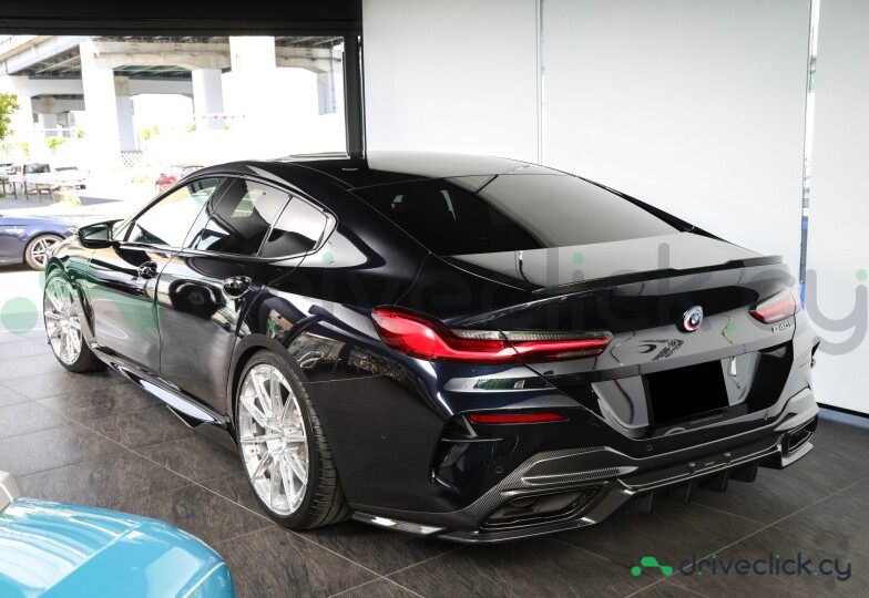BMW 8 series Black