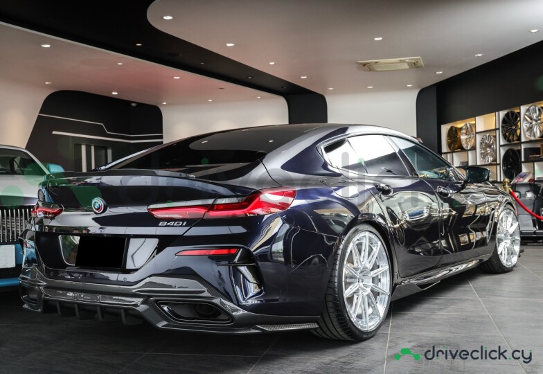 BMW 8 series Black