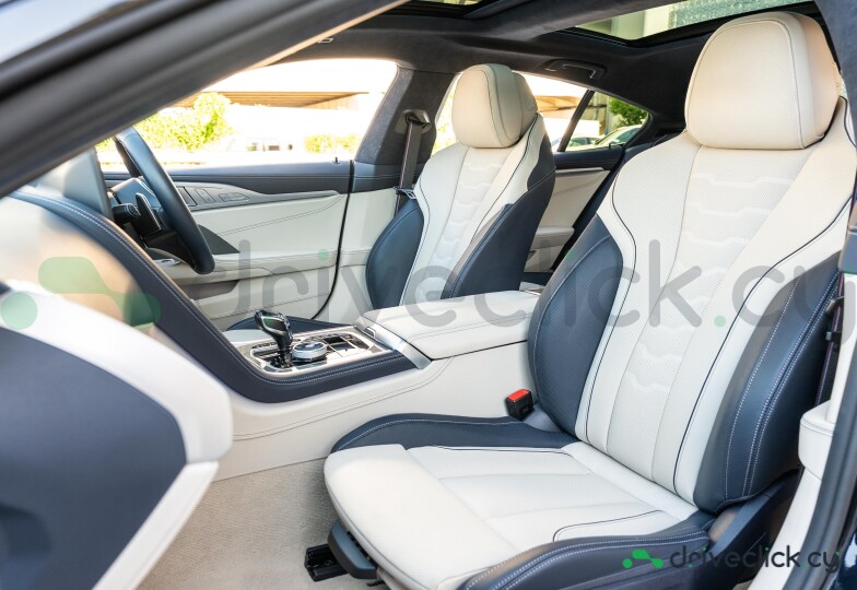 BMW 8 series Black