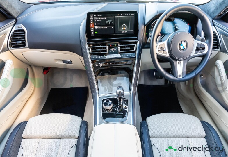 BMW 8 series Black