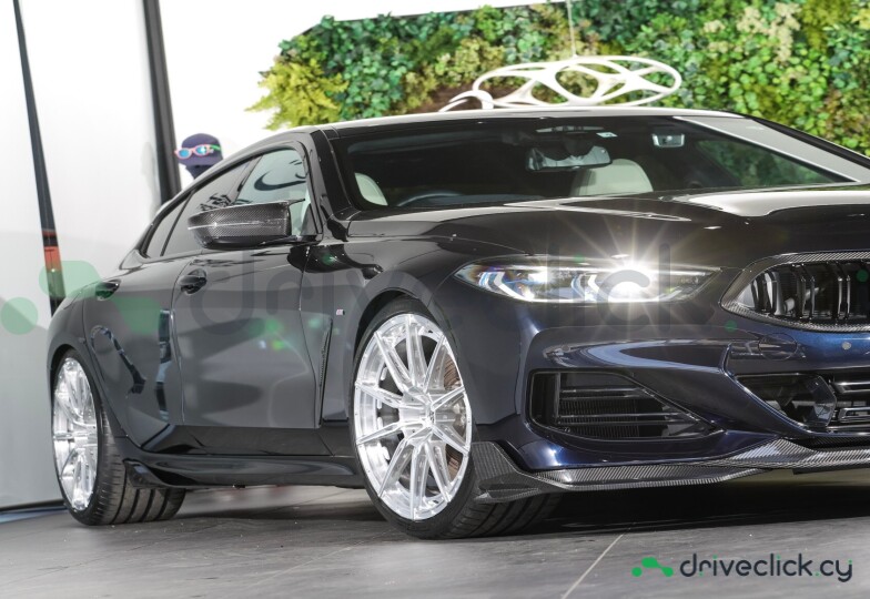 BMW 8 series Black