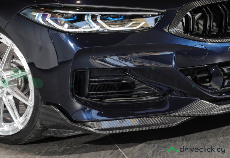 BMW 8 series Black