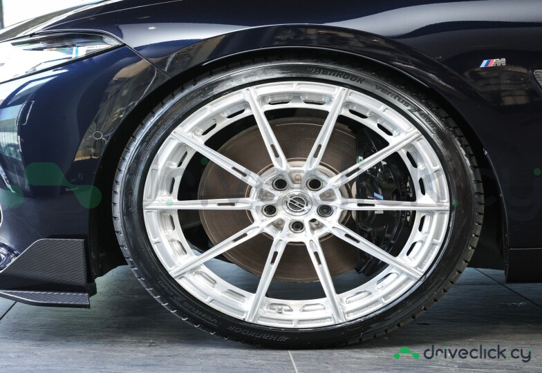 BMW 8 series Black