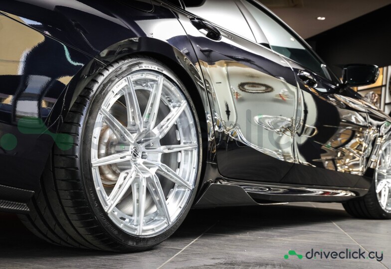 BMW 8 series Black