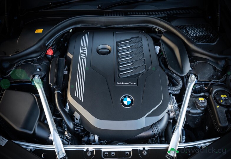 BMW 8 series Black