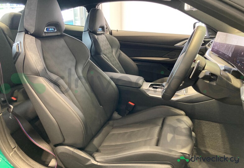 BMW M4 Green
