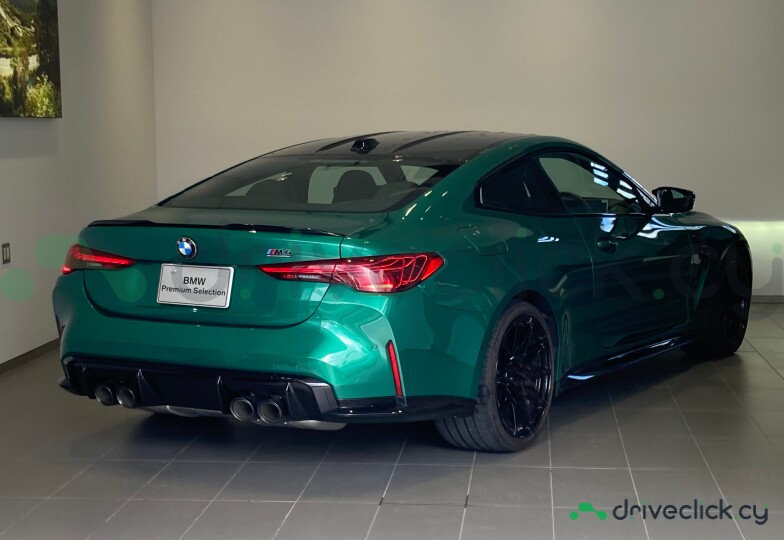 BMW M4 Green
