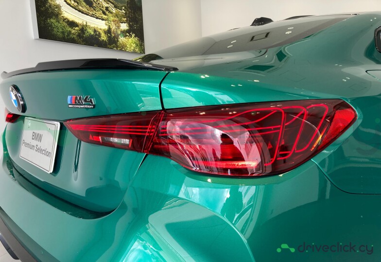BMW M4 Green