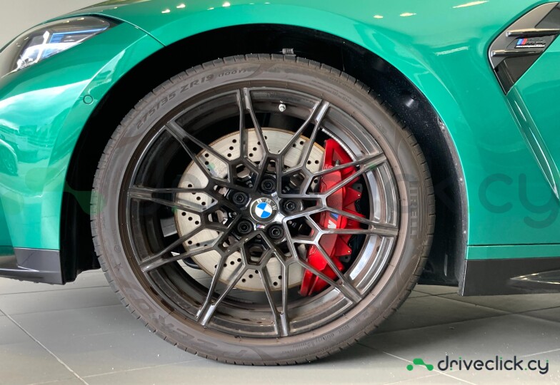 BMW M4 Green