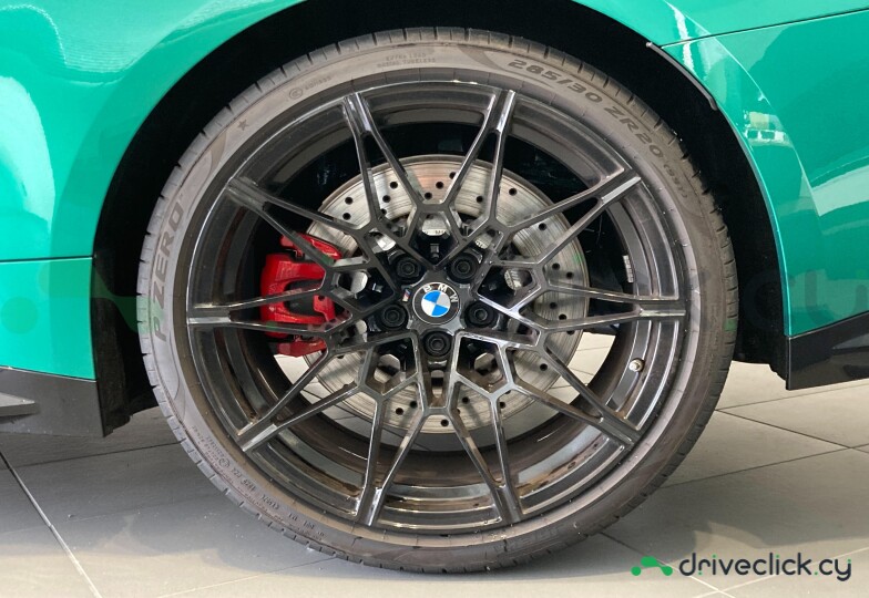 BMW M4 Green