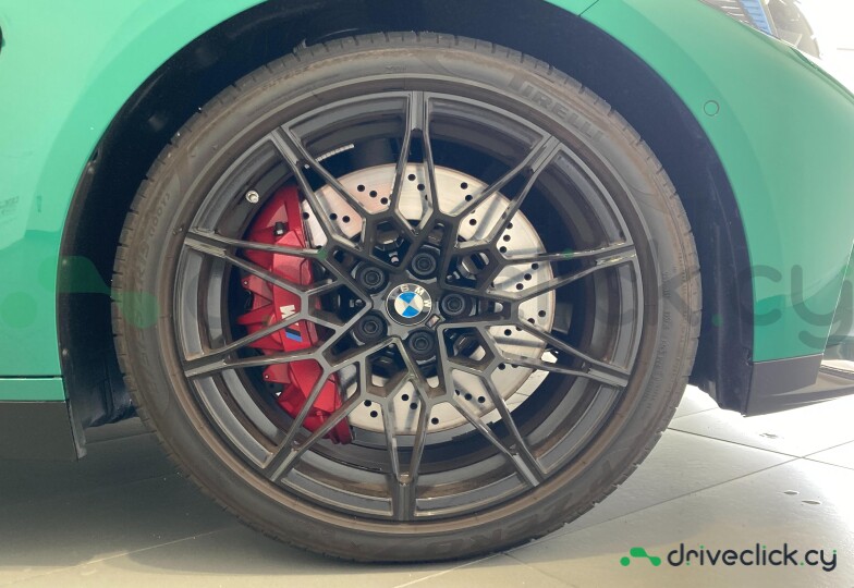 BMW M4 Green