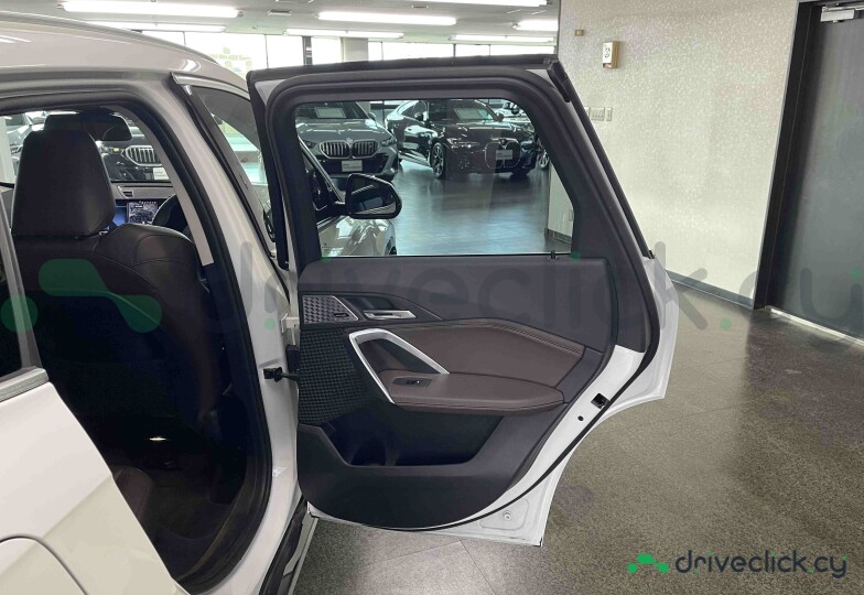 BMW X1 White