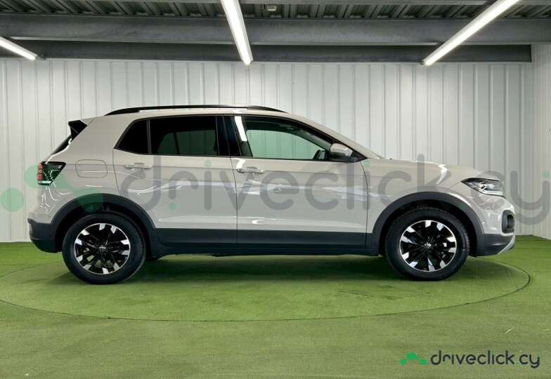 Volkswagen T-Cross White