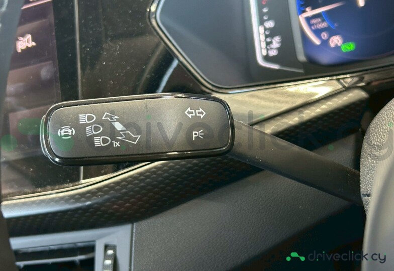 Volkswagen T-Cross White