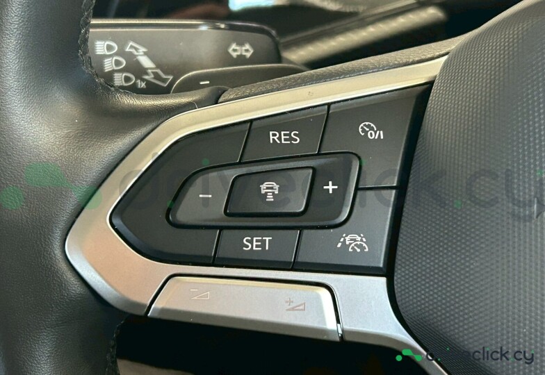 Volkswagen T-Cross White