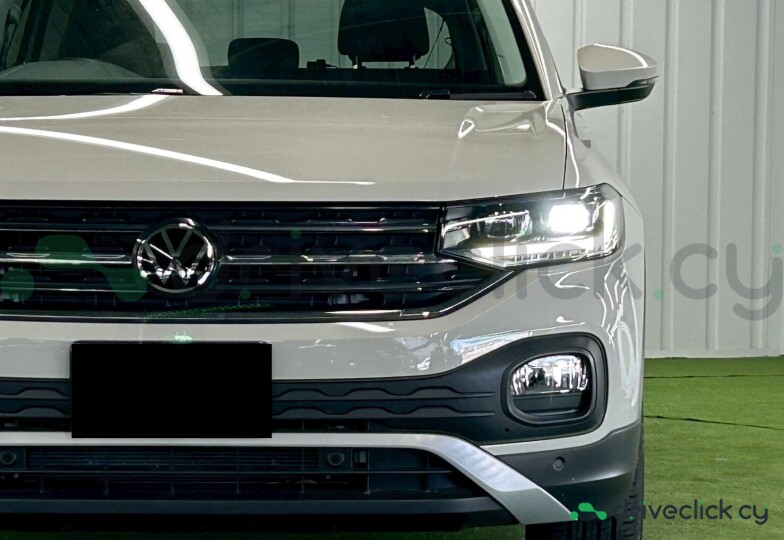 Volkswagen T-Cross White