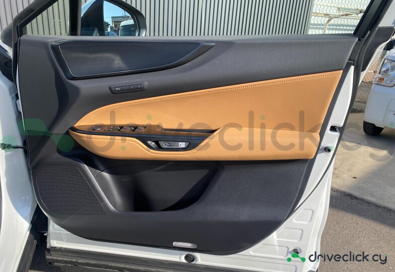 Lexus NX White