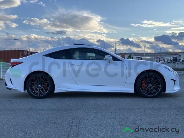 Lexus RC Белый