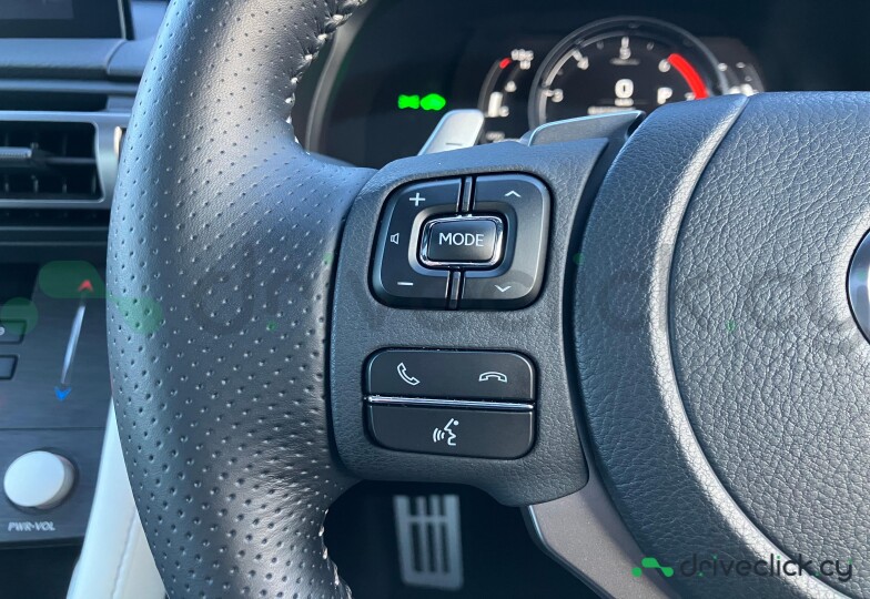 Lexus RC Белый