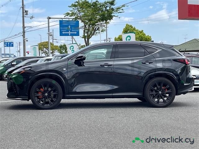 Lexus NX Black