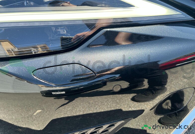 Lexus LS Black