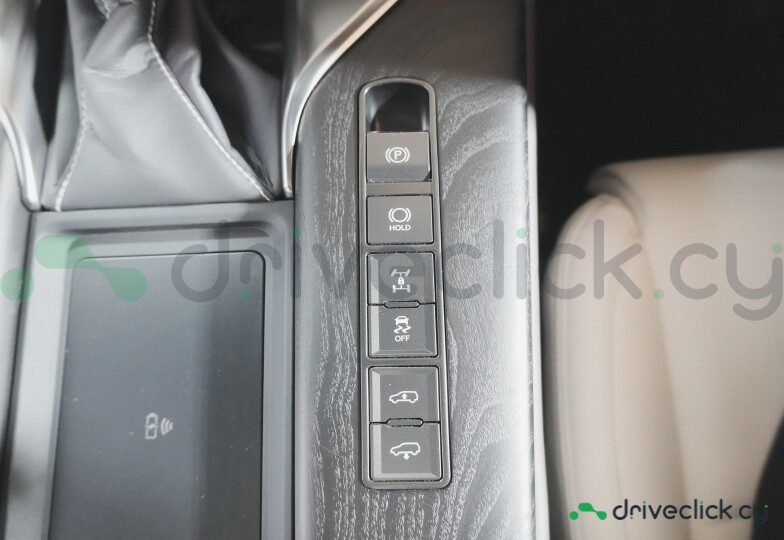 Lexus LX Black