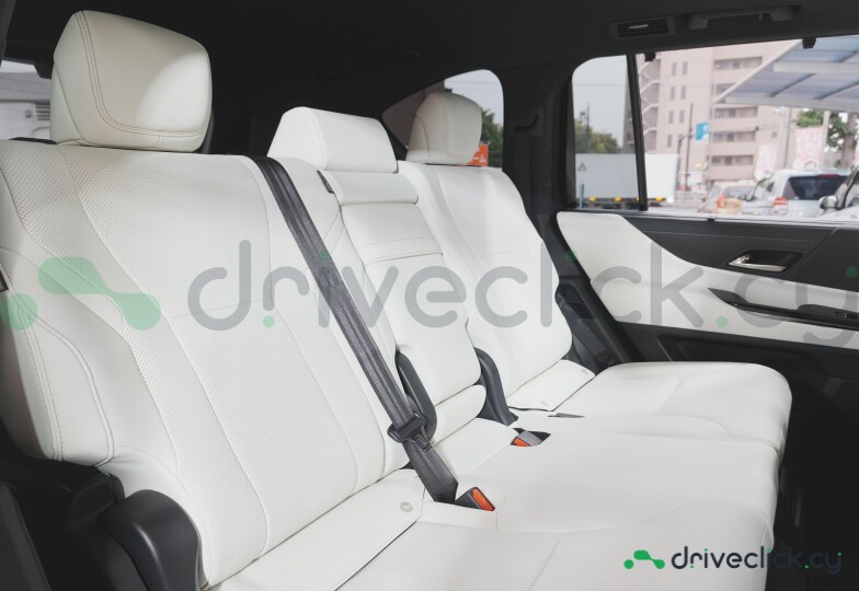 Lexus LX Black