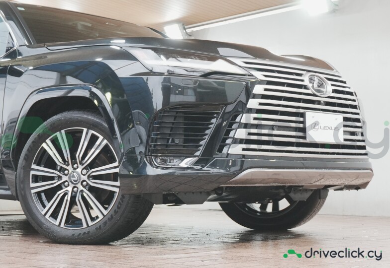 Lexus LX Black