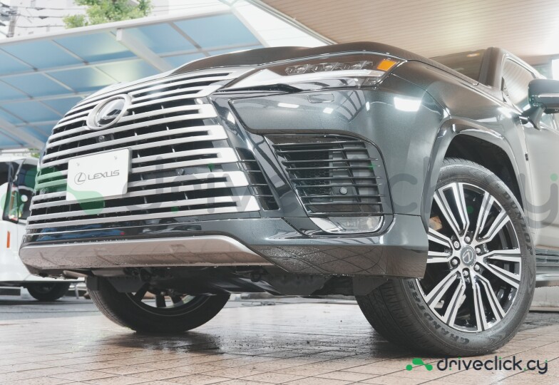 Lexus LX Black