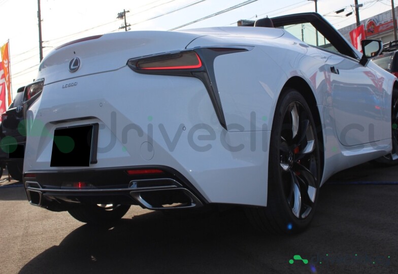 Lexus LC White