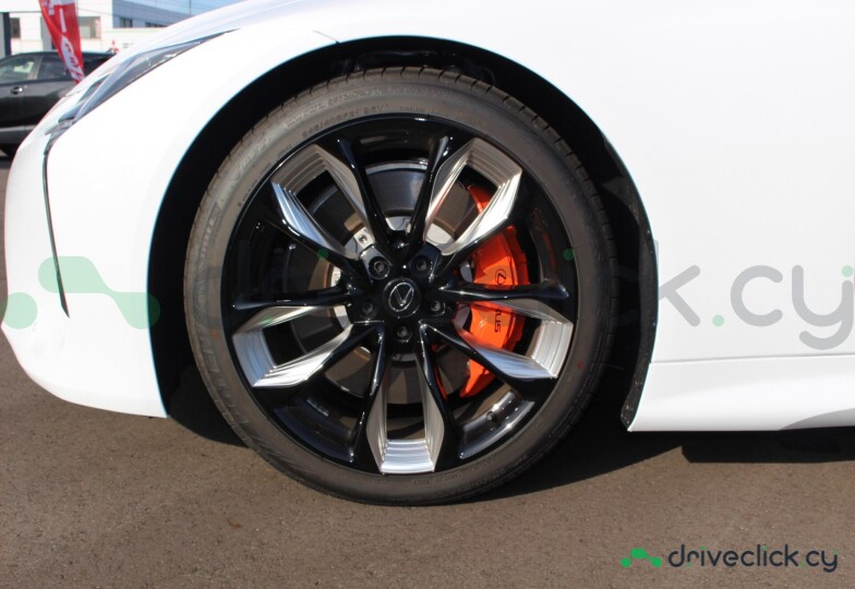Lexus LC White