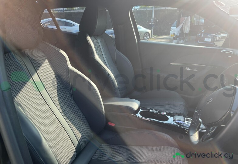 Peugeot 2008 Black