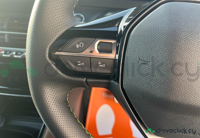 Peugeot 2008 Black